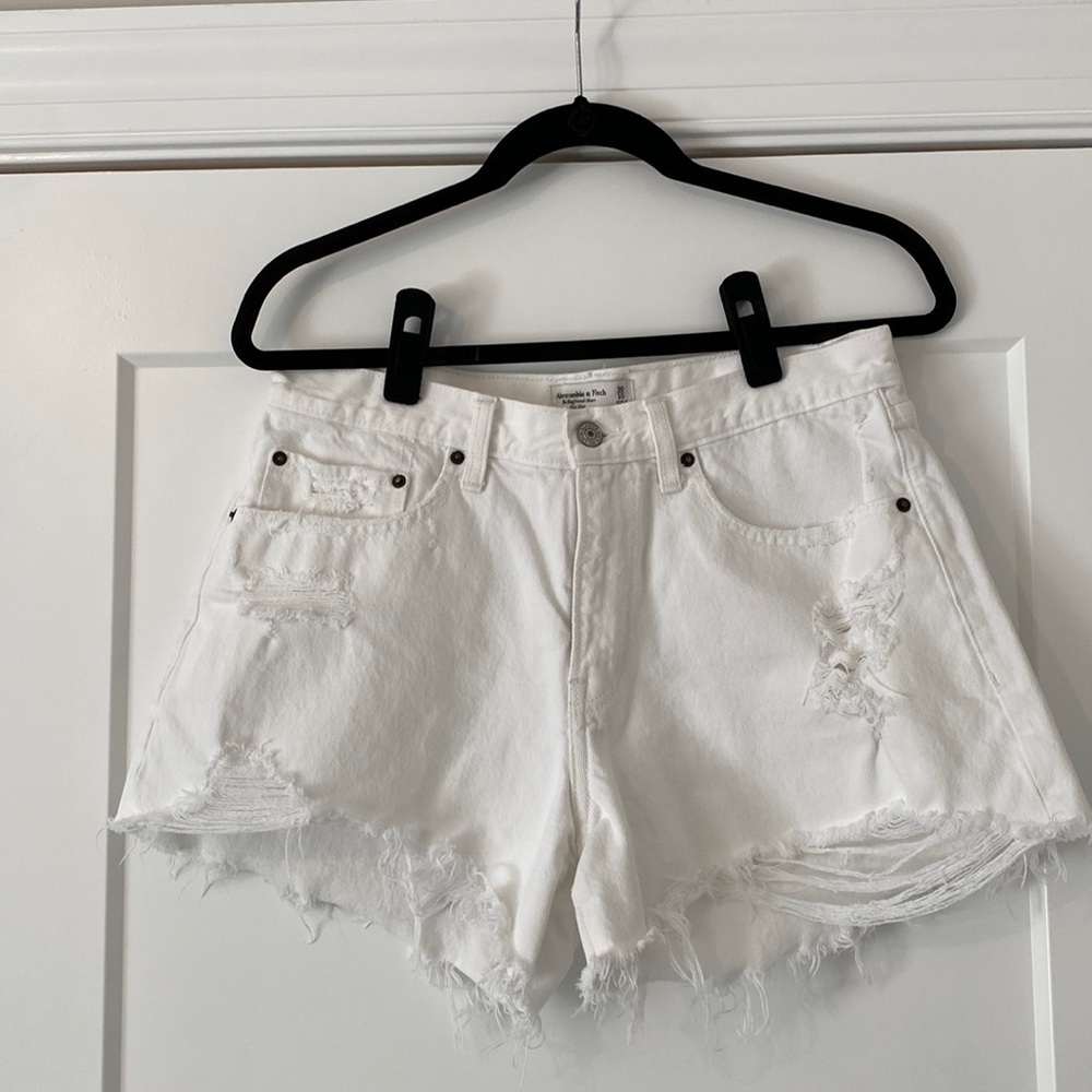 Women’s Mid Rise Boyfriend Shorts Size 30 / 10